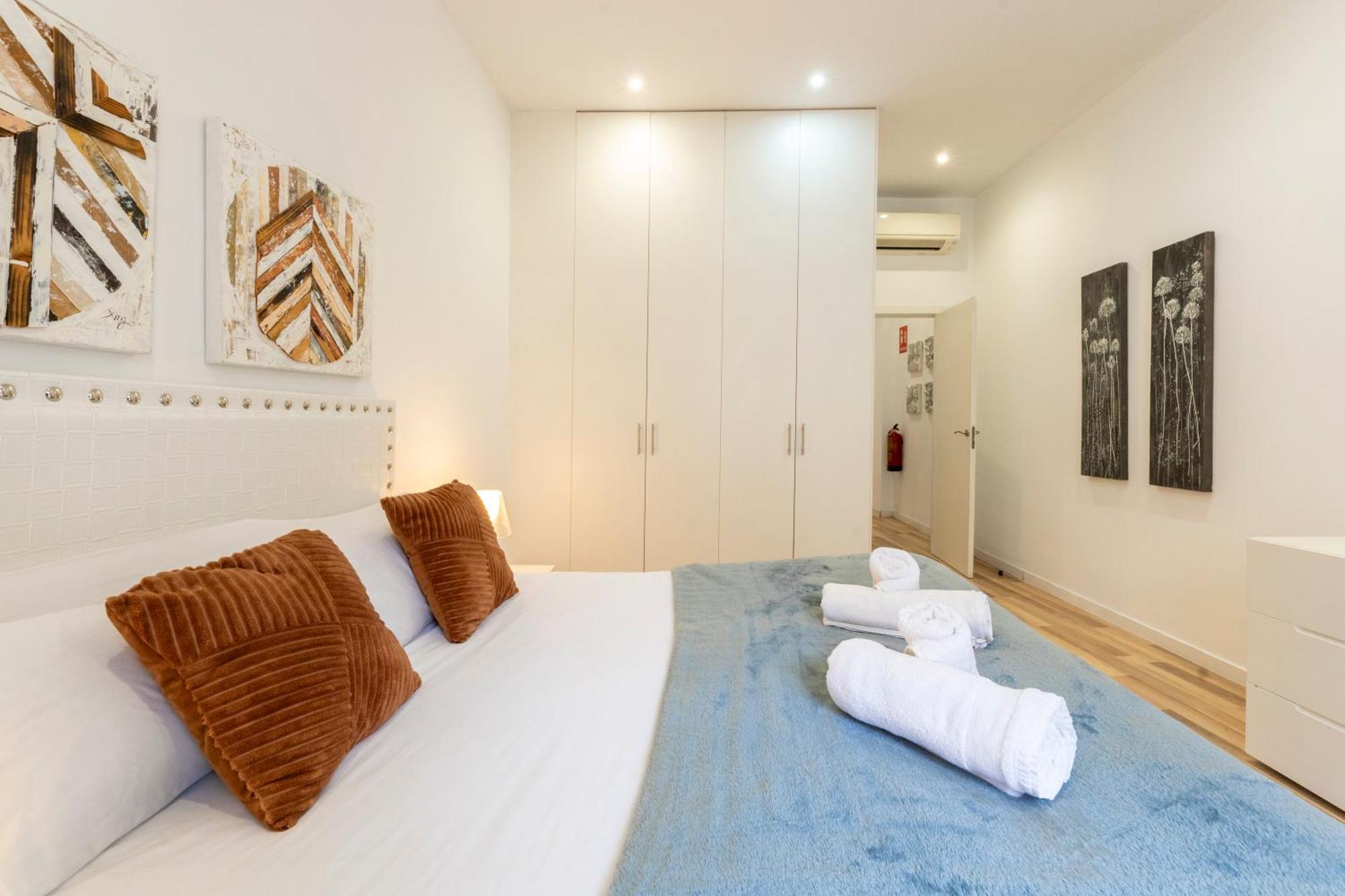 For You Rentals New Design Apartment Temporal Puerta Del Sol Pre10A Madrid Ngoại thất bức ảnh