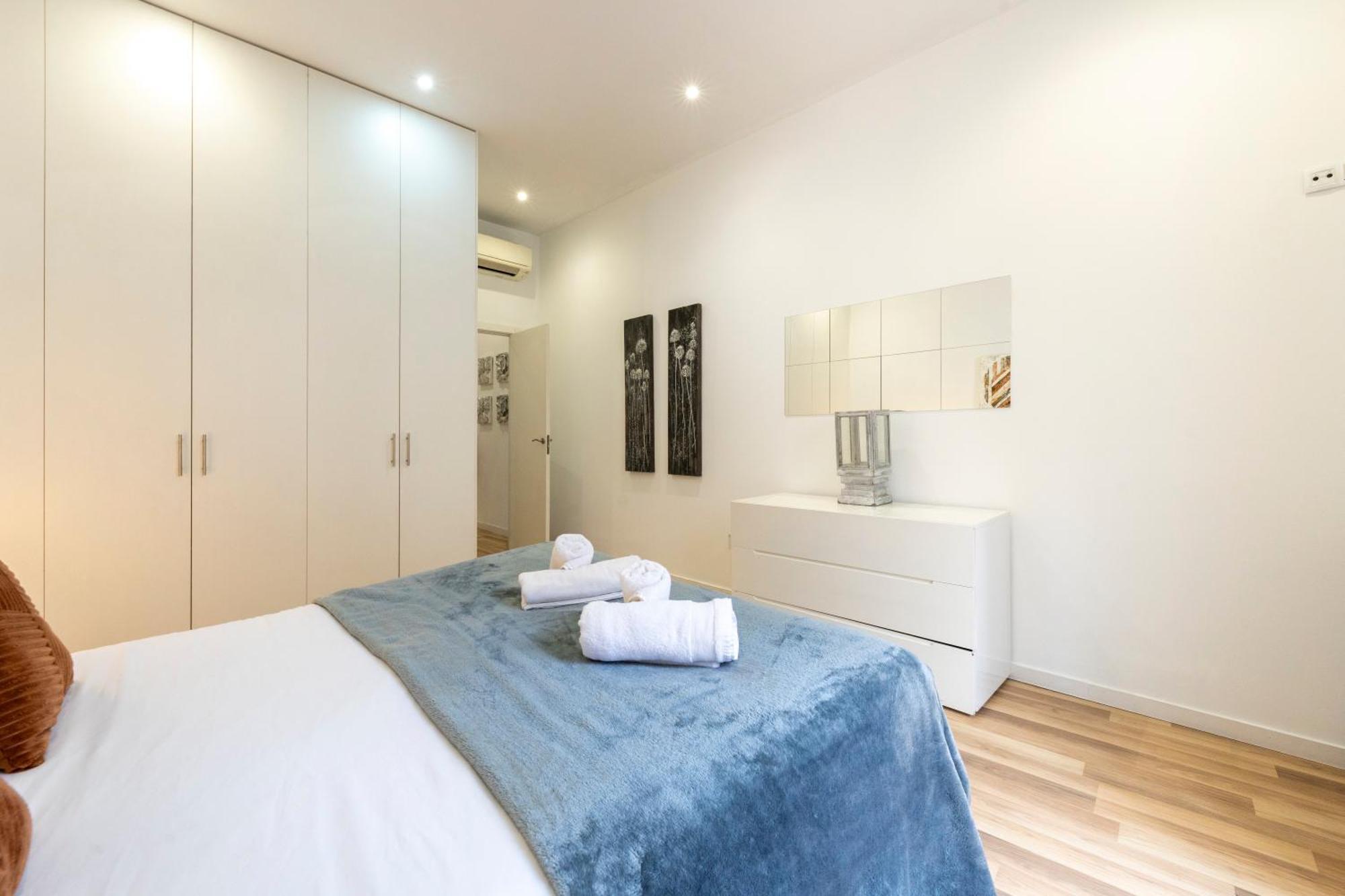 For You Rentals New Design Apartment Temporal Puerta Del Sol Pre10A Madrid Ngoại thất bức ảnh