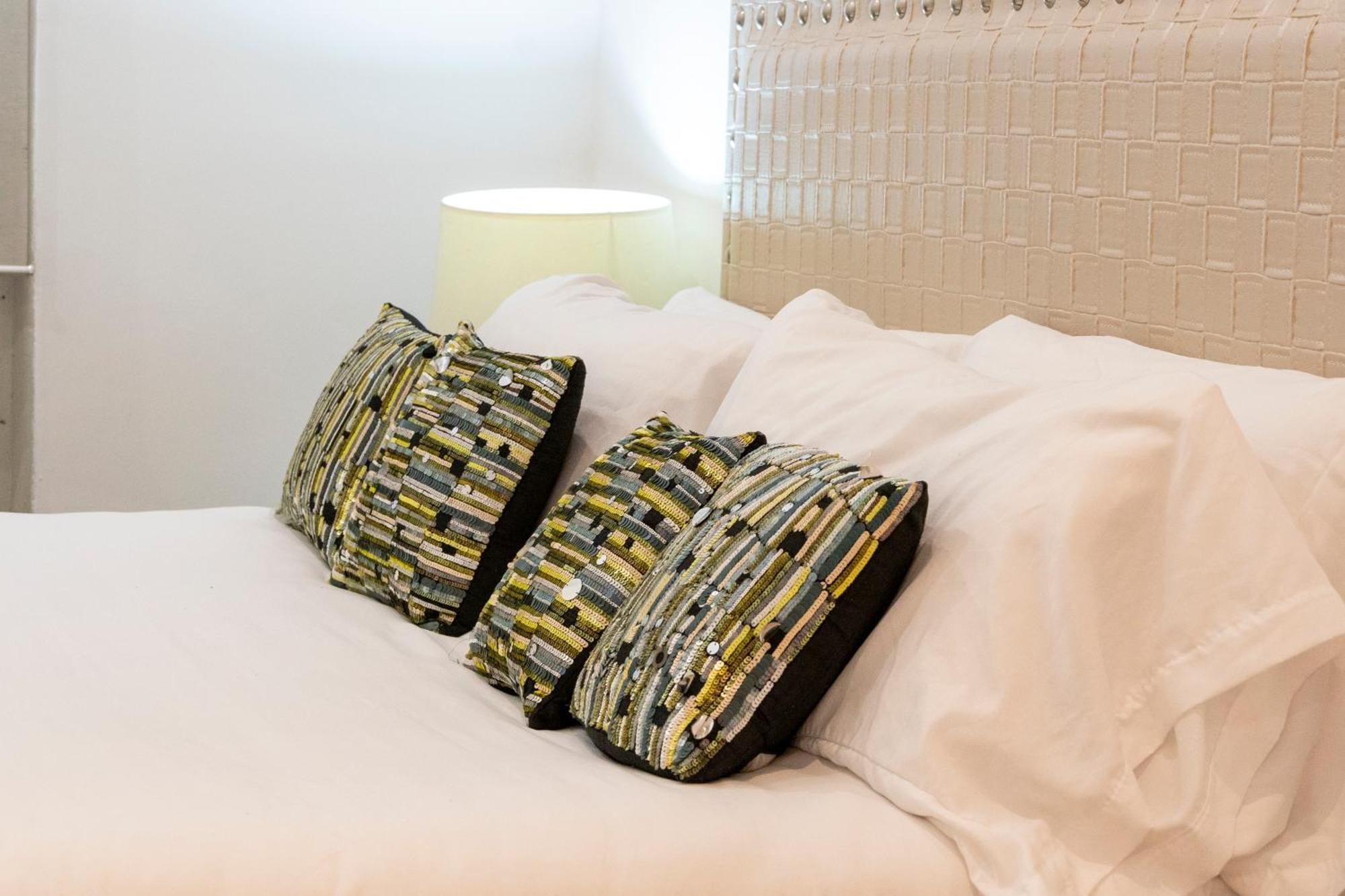 For You Rentals New Design Apartment Temporal Puerta Del Sol Pre10A Madrid Ngoại thất bức ảnh