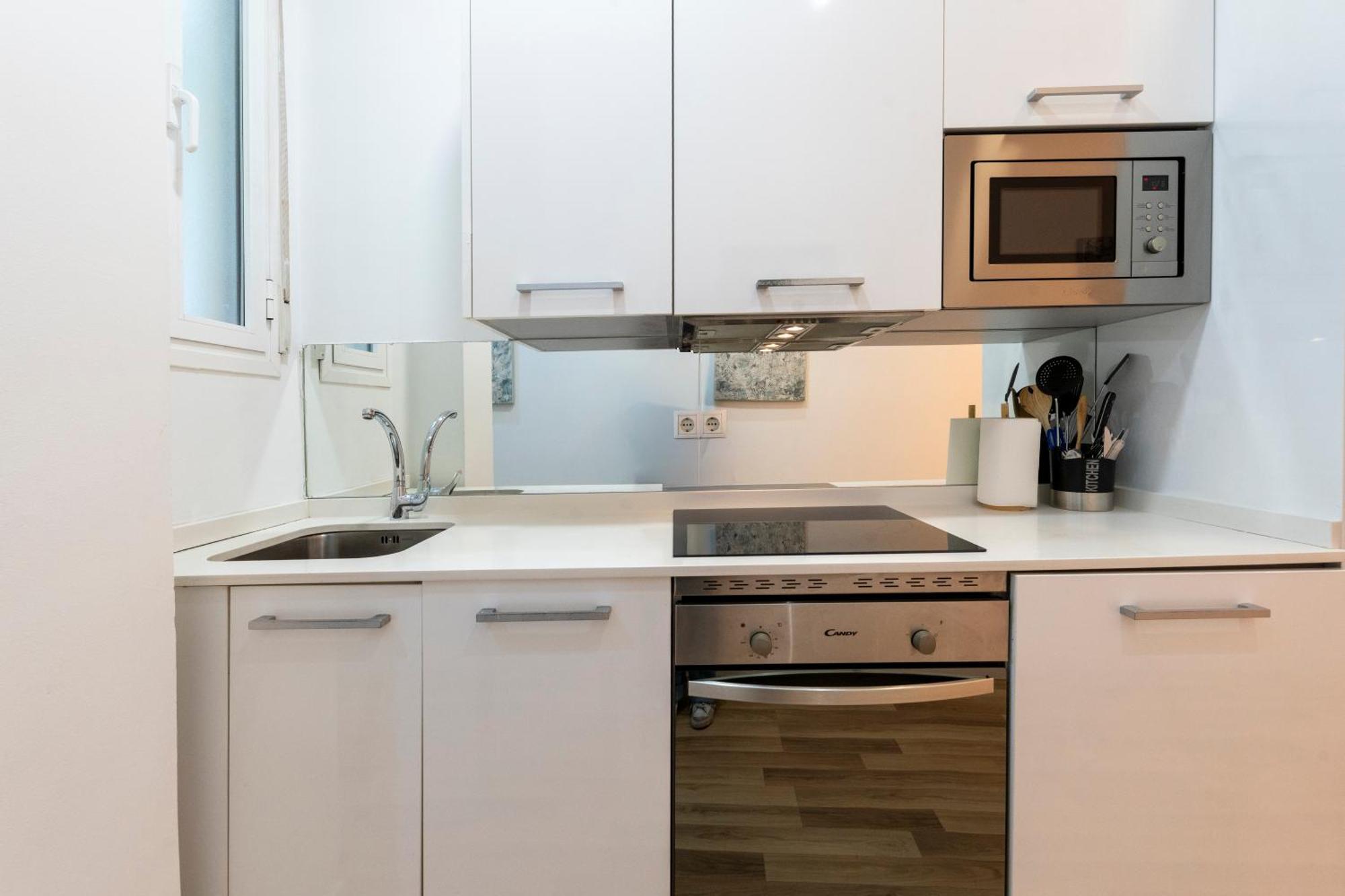 For You Rentals New Design Apartment Temporal Puerta Del Sol Pre10A Madrid Ngoại thất bức ảnh